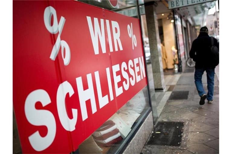 Für Deutschland sagen Experten einen Anstieg der Insolvenzen in den Jahren 2020 und 2021 um insgesamt 12 Prozent im Vergleich zu 2019 voraus. Foto: Martin Gerten/dpa/Symbolbild
