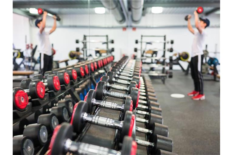 Für die gesamte Fitnessbranche ist der Jahresauftakt die wichtigste Zeit. Foto: Oliver Dietze/dpa