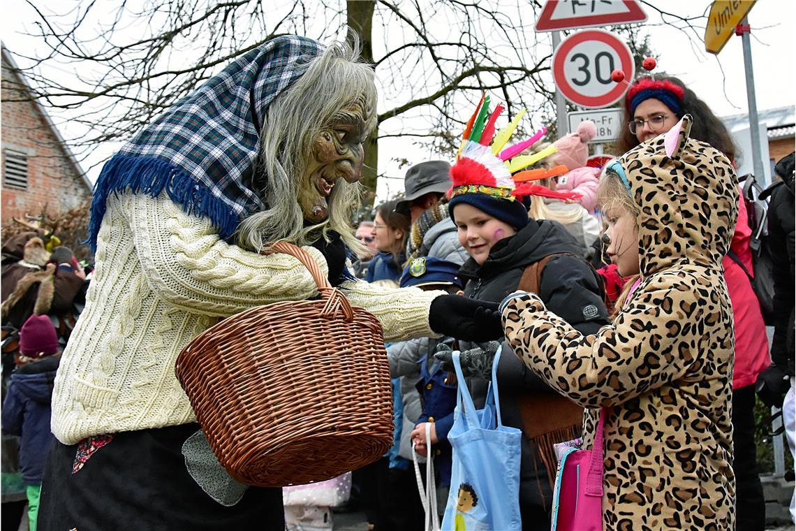 Für diese Hexe gilt Gleiches.