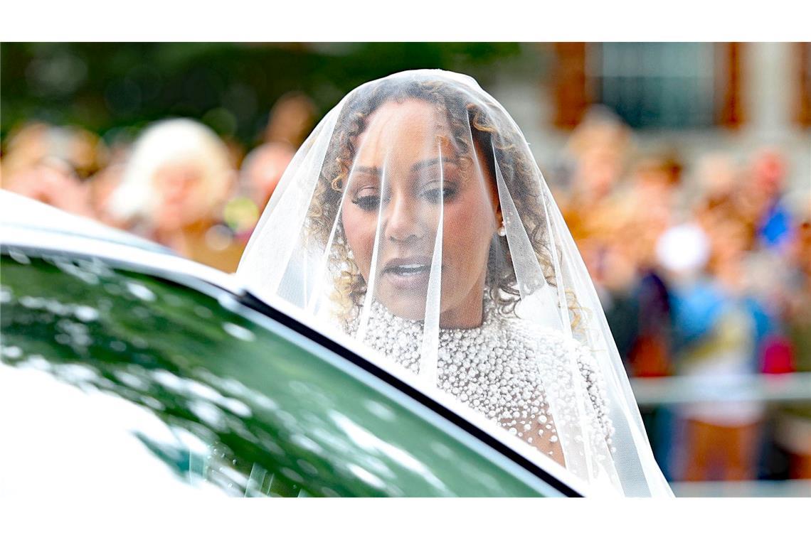 Ex-Spice-Girl Mel B heiratet in der St.-Paul's-Cathedral Für Mel B ist es bereits die dritte Hochzeit.