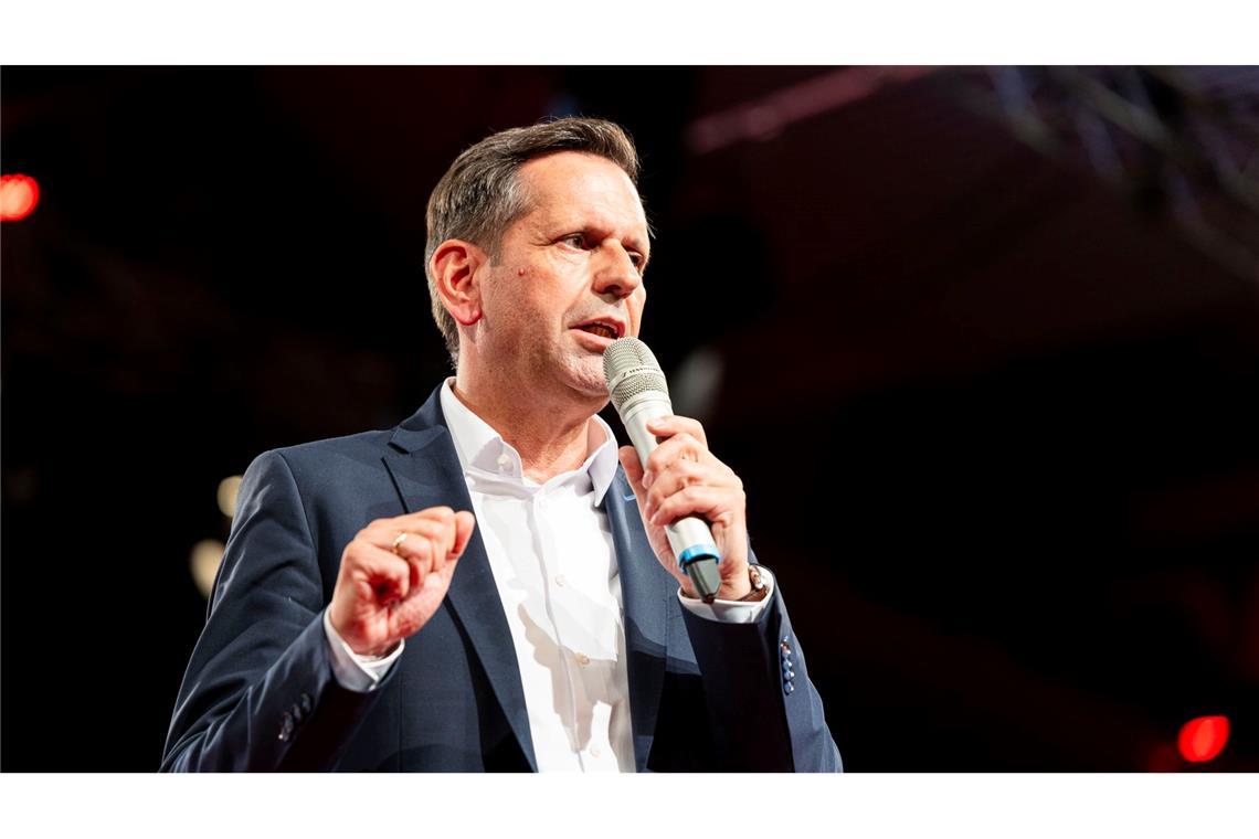 Für Ministerpräsident Lies ist der Dieselskandal Mahnung und Motor zugleich: mehr Verantwortung und mehr Wandel. (Archivbild)