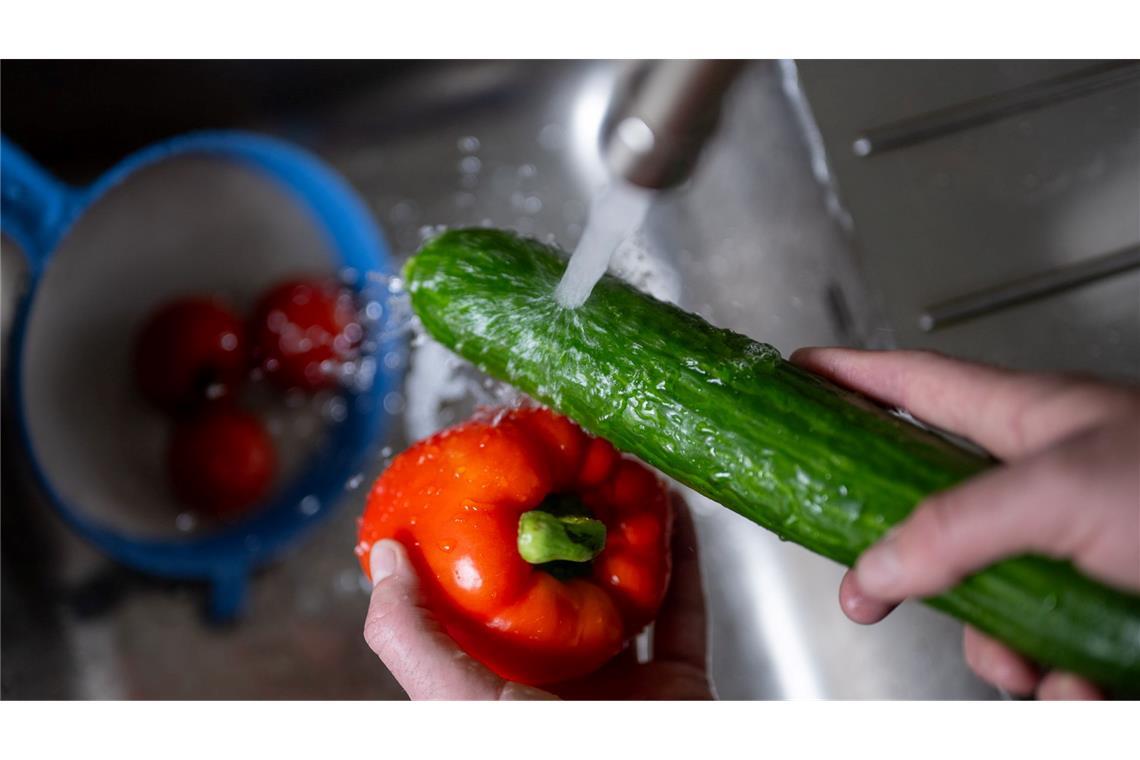Preise für Paprika, Beeren und Gurken schießen in die Höhe Für Paprika und Gurken müssen Kunden deutlich mehr bezahlen als vor einem Jahr.