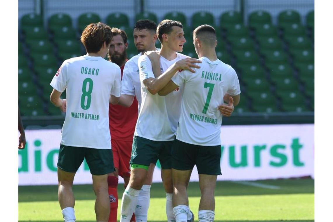 Mit Euphorie und Demut: Werder arbeitet am Relegation-Wunder Für Werder Bremen ist der Klassenerhalt auf einmal wieder greifbar nahe. Foto: Carmen Jaspersen/dpa