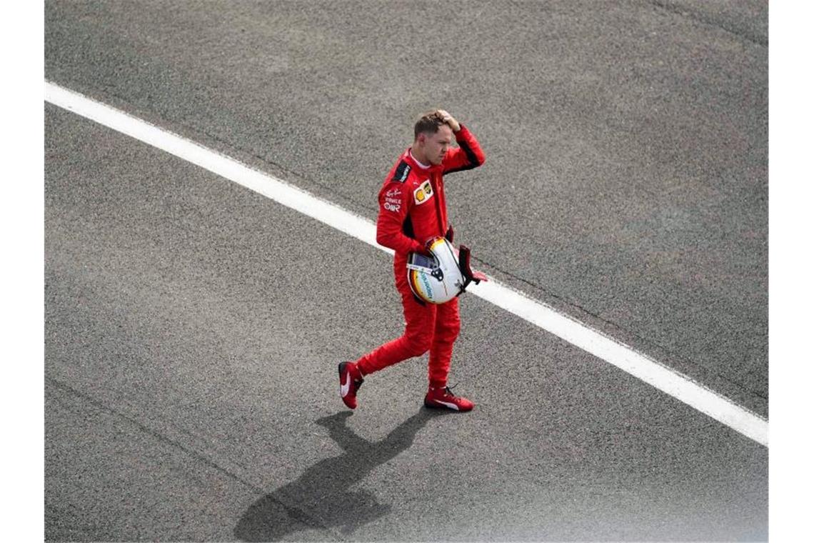 Fuhr auch in Silverstone im Ferrari hinterher: Sebastian Vettel. Foto: Will Oliver/Pool EPA/AP/dpa