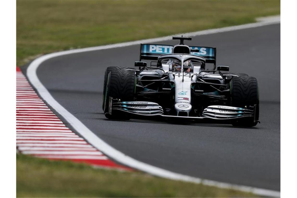 Fuhr im ersten Training zum Großen Preis von Ungarn die schnellste Runde: Lewis Hamilton. Foto: James Gasperotti/ZUMA Wire