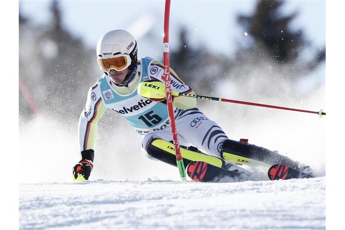 Slalom-Ass Straßer auch in Adelboden auf Podest Fuhr in Adelboden erneut auf das Podest: Linus Straßer. Foto: Gabriele Facciotti/AP/dpa