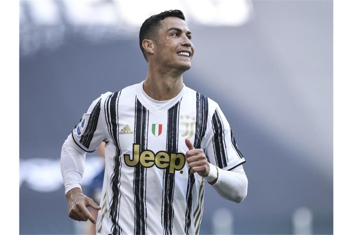 Ronaldo über United-Rückkehr: „Sir Alex, das ist für dich“ Fußball-Superstar Cristiano Ronaldo verlässt Juventus Turin in Richtung Manchester United. Foto: Piero Cruciatti/LaPresse/AP/dpa
