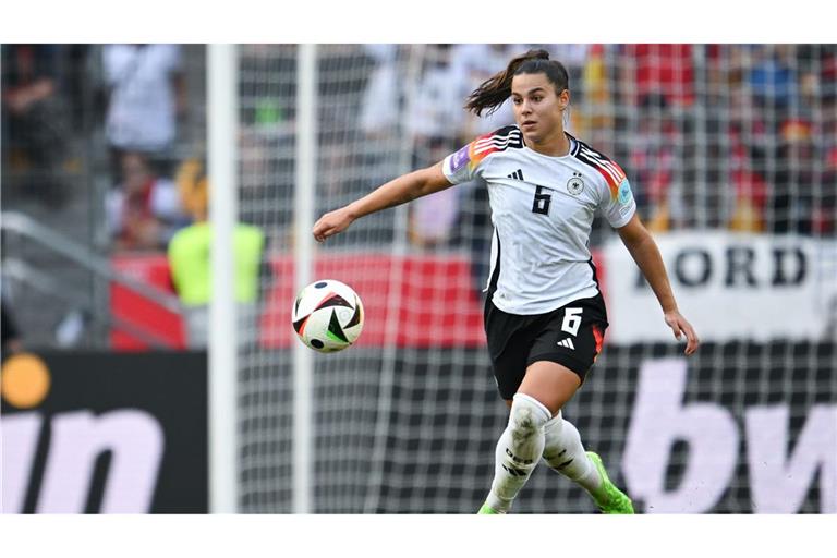Fußballerin Lena Oberdorf.