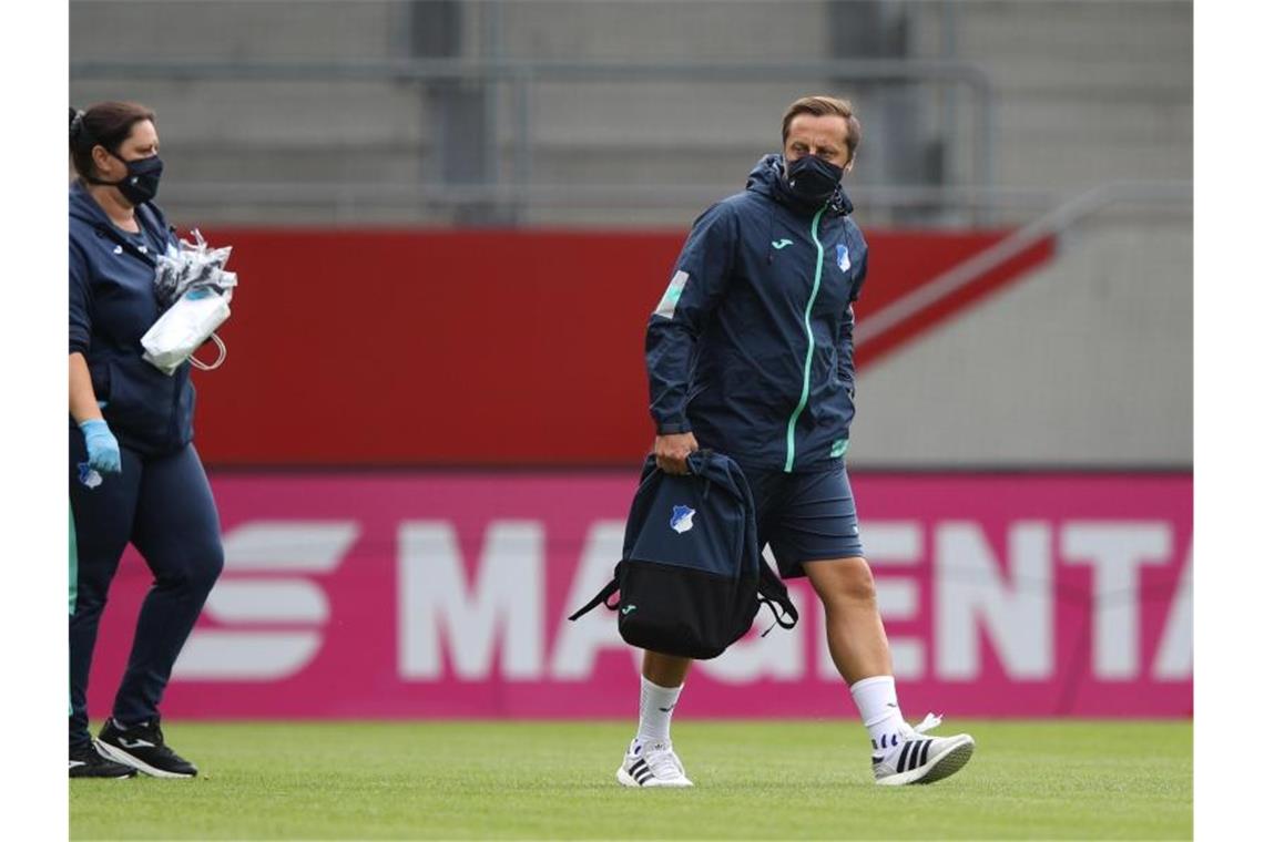 3:0 beim FC Rosengard: Hoffenheim mit guter Ausgangslage Gabor Gallai (r), Co-Trainer von TSG 1899 Hoffenheim. Foto: Adam Pretty/Getty Images Europe/Pool/dpa/Archivbild