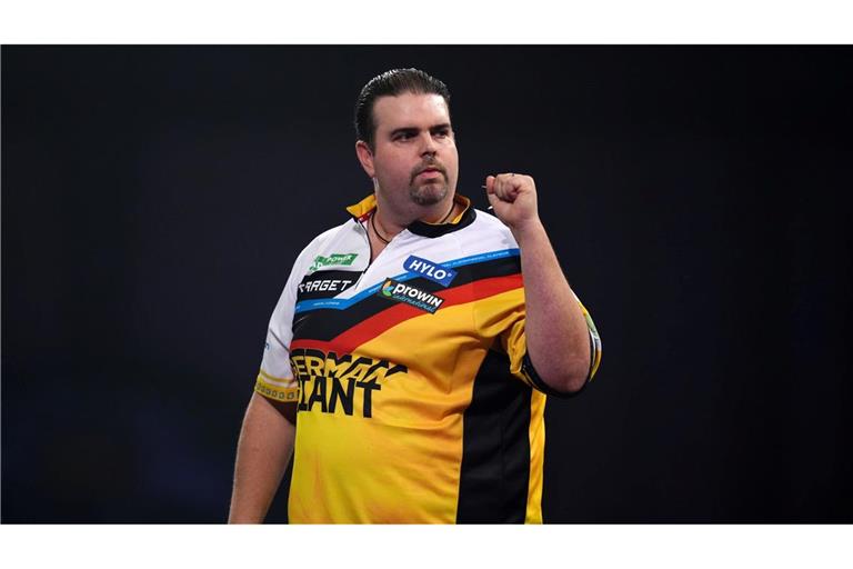 Gabriel Clemens jubelt in Satz eins.