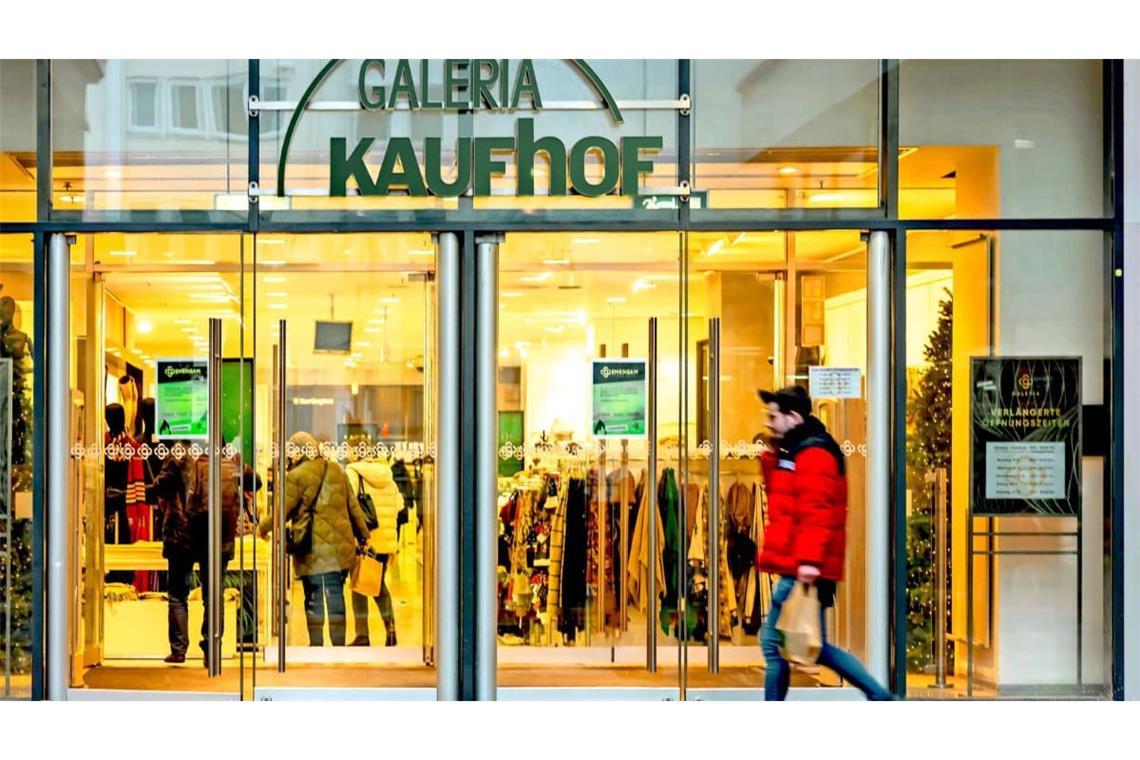 Galeria Kaufhof an der Stuttgarter Königstraße&nbsp; - Filialen wie diese stehen womöglich noch gut da. Aber gehen bei anderen die Lichter aus?