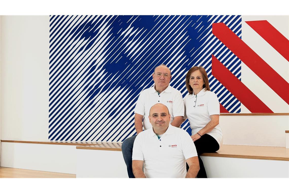 Wenn die Familie über Generationen bei Bosch schafft Ganz im Zeichen von Robert Bosch: Die zweite und dritte Generation der Familie Madanis: Sohn Stavros mit seinen Eltern Ioannis und Stamatia