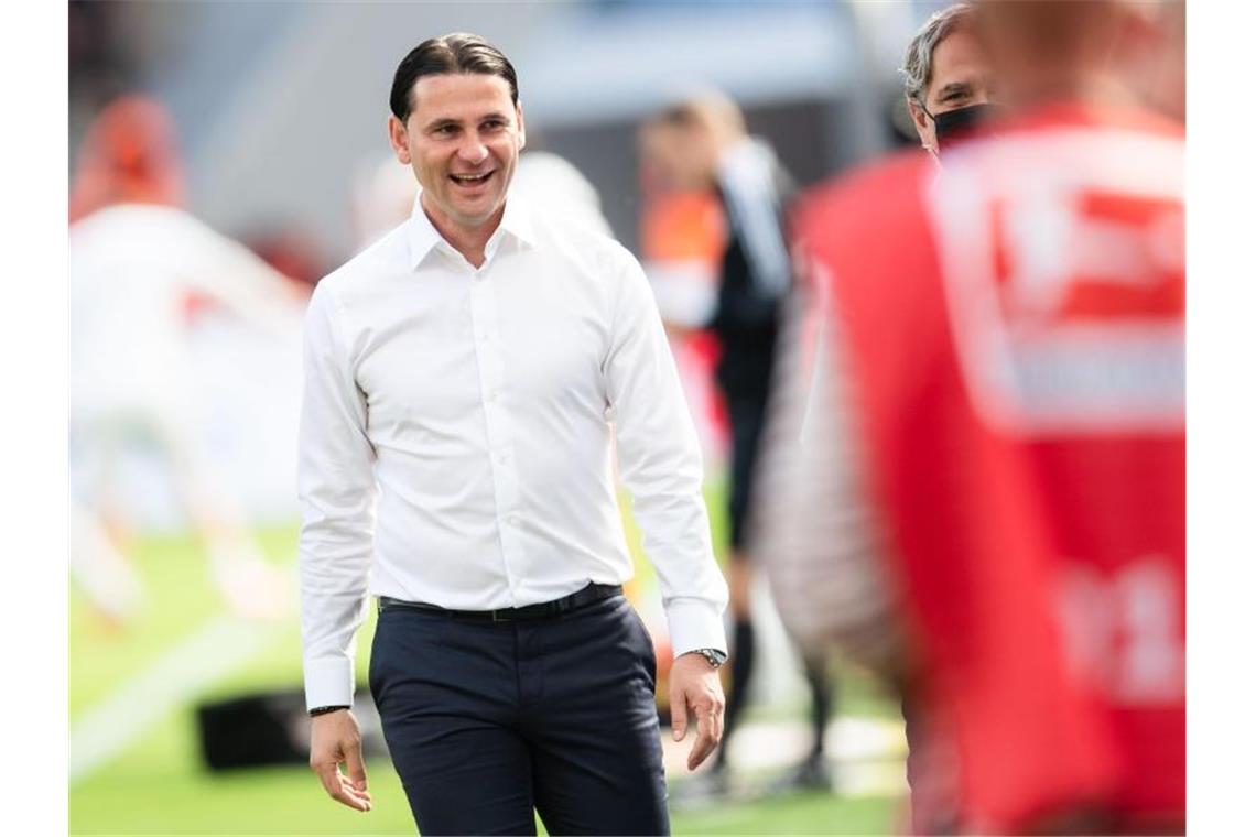 Gastiert mit Leverkusen bei Celtic Glasgow: Bayer-Coach Gerardo Seoane. Foto: Marius Becker/dpa