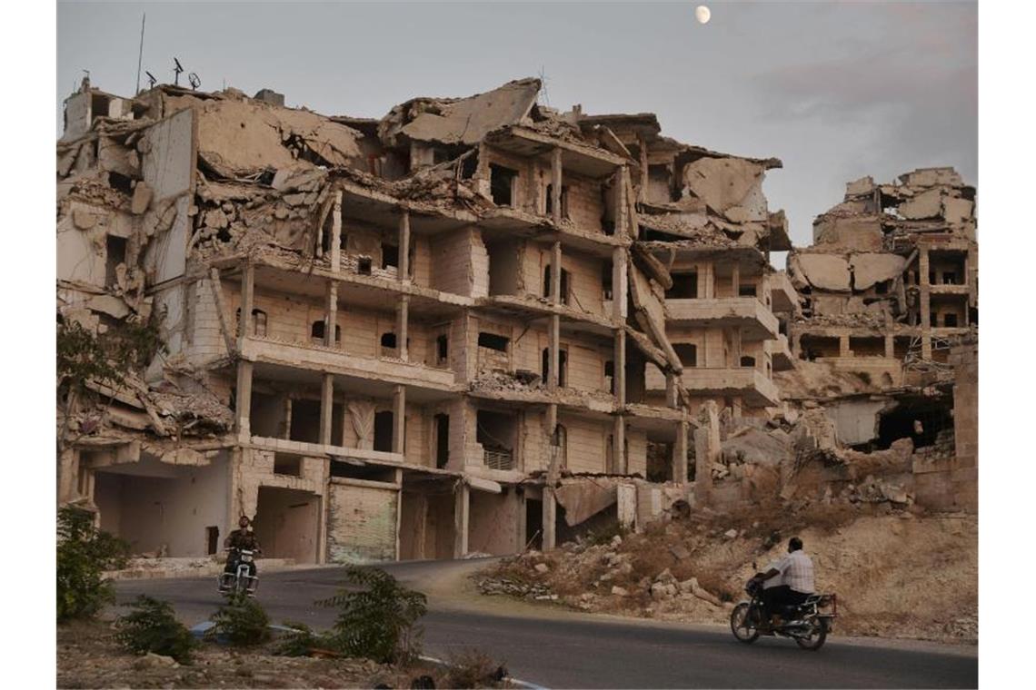Sicherheitsrat bei Syrien-Hilfe blockiert Gebäude in der Provinz Idlib sind völlig zerstört worden. Foto: Ugur Can/DHA via AP/dpa