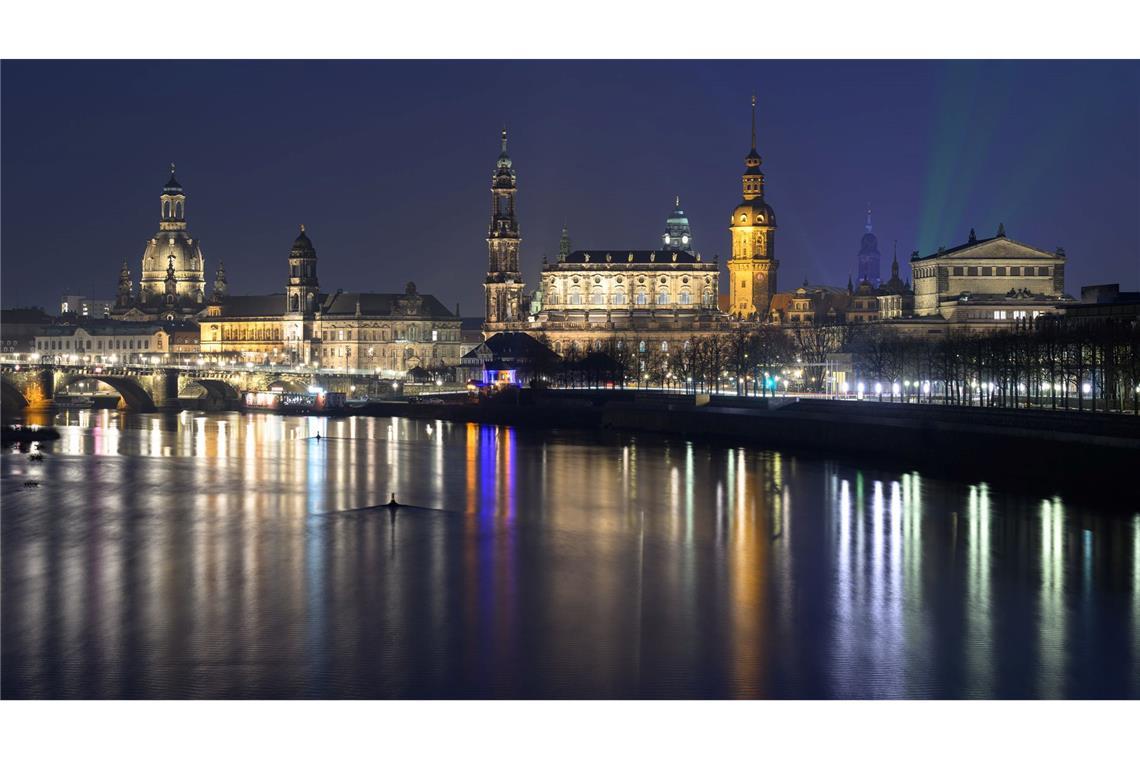 Dresden-Gedenken im Schatten von Krieg und Bundestagswahl