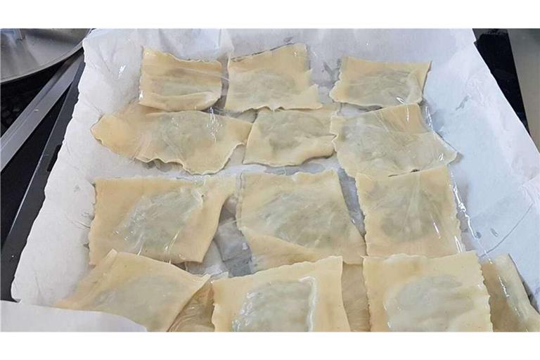 Gefaltet, nicht gerollt – so sehen bei unserer Autorin die Maultaschen aus.