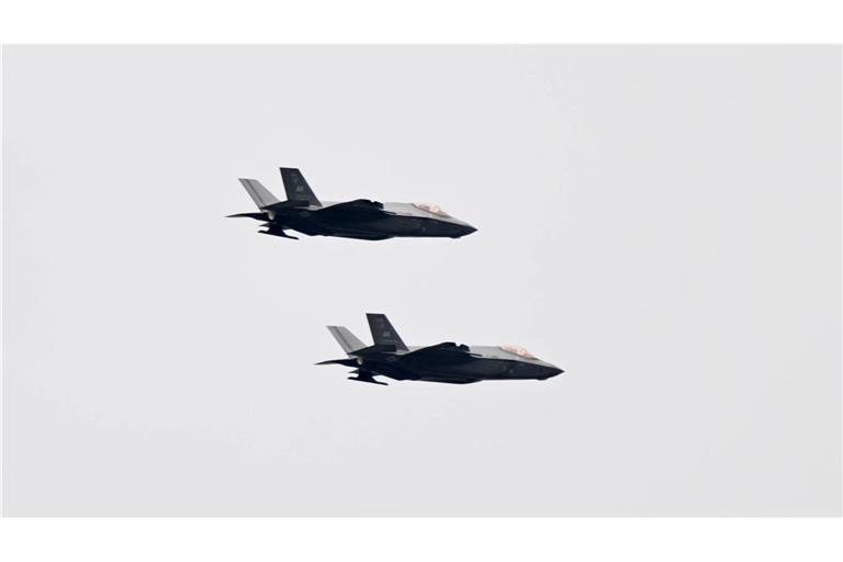 Gegen 18 Uhr Ortszeit habe die Luftwaffe eine Verletzung der Staatsgrenze durch russische Flugzeuge festgestellt (Symbolbild).