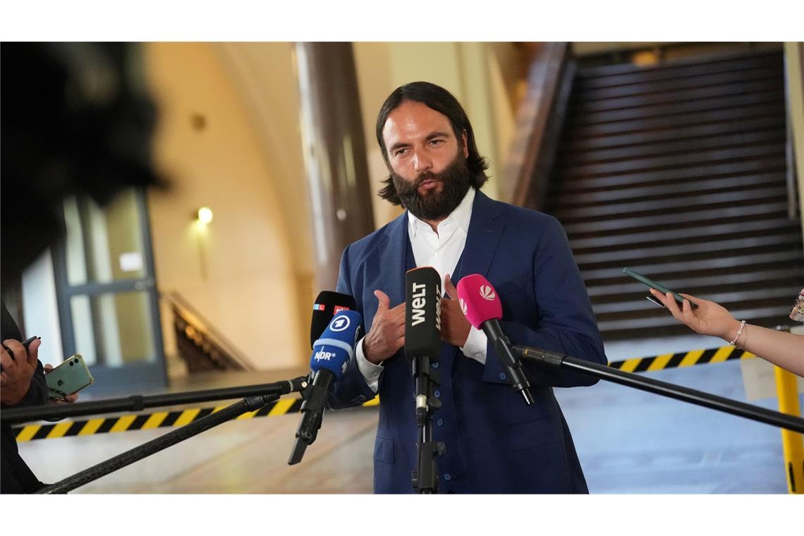 Gegen Christina Blocks Verteidiger Ingo Bott ermittelt die Hamburger Staatsanwaltschaft wegen Missbrauchs von Titeln. (Archivbild)