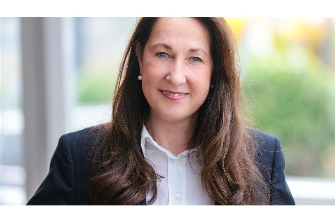 Gegen die Adoptivtochter von Iris Stalzer hat die Staatsanwaltschaft jetzt einen Haftbefehl erwirkt. (Archivbild)