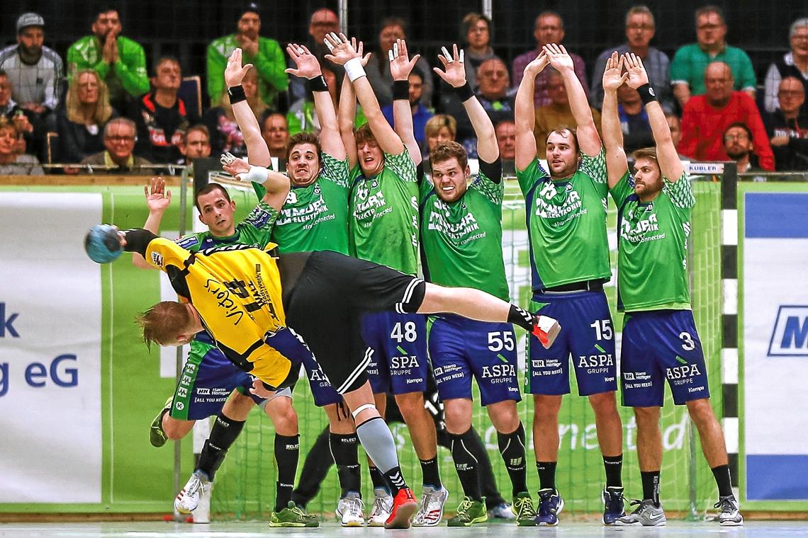 Gegen wen die Handballer des HC Oppenweiler/Backnang (grüne Trikots) in der neuen Saison spielen werden, wird noch festgelegt. Foto: A. Becher