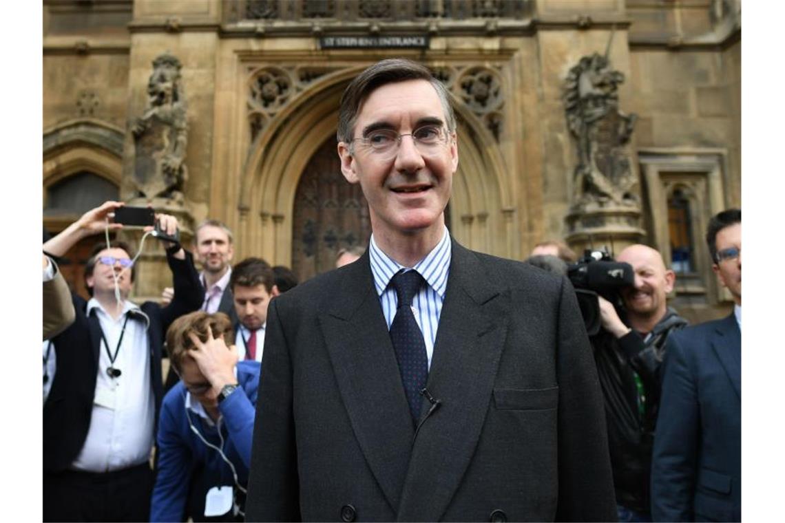 Gegenspieler von Theresa May: Jacob Rees-Mogg steht einer Gruppe von rund 80 Brexit-Hardlinern in der Tory-Fraktion vor. Stefan Rousseau/PA Wire Foto: Stefan Rousseau