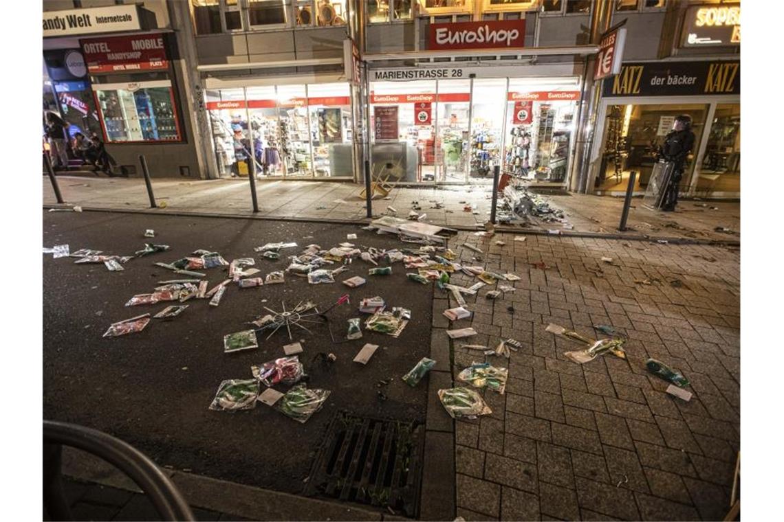 Nach der Chaos-Nacht in Stuttgart beginnt die Ursachensuche