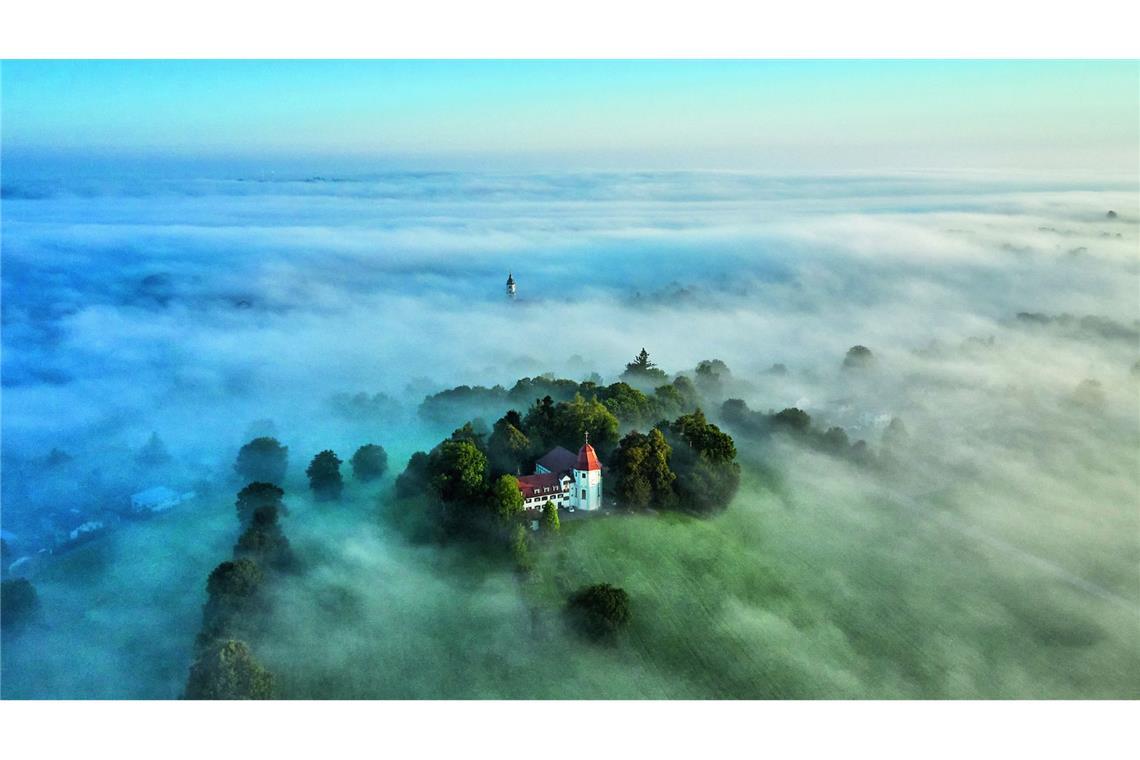 Geheimnisvoll und still: Heiligen Kreuz Kirche in Bad Wurzach