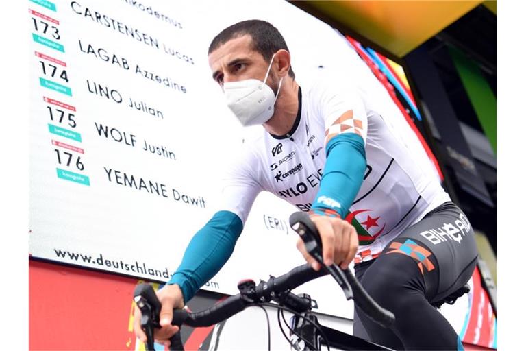 Geht bei der Deutschland Tour für das Team Bike Aid an den Start: Azzedine Lagab. Foto: Bernd Thissen/dpa