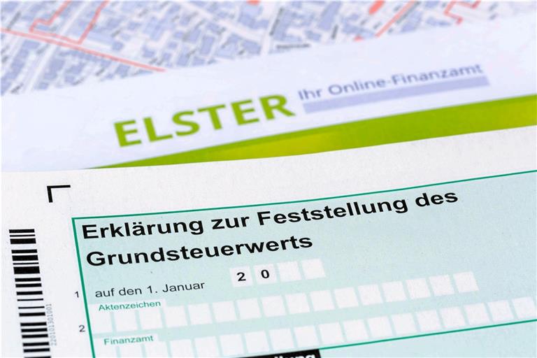 Geht es nach dem Willen der Finanzbehörde, so muss die Grundsteuererklärung über das Elster-Portal eingereicht werden, also elektronisch. Nur in begründeten Ausnahmefällen ist die Erklärung auch in Papierform möglich. Foto: stock.adobe.com/Markus Mainka