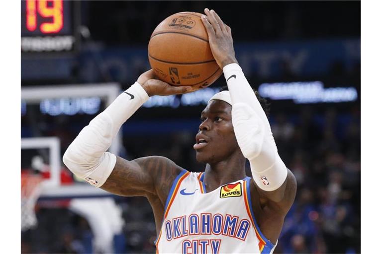 Geht künftig für die Lakers auf Korbjagd: Dennis Schröder. Foto: Sue Ogrocki/AP/dpa