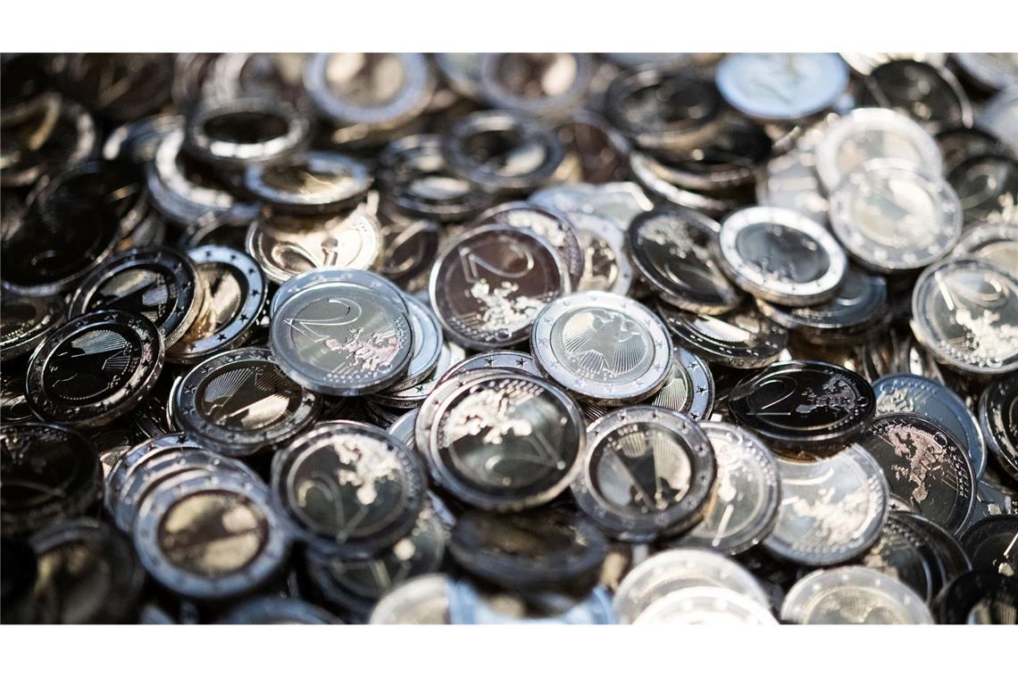 Gemessen an der Zahl der Transaktionen ist Bargeld noch immer die beliebteste Zahlungsart. (Symbolbild)