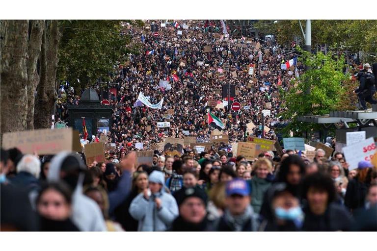 "Gen-Z"-Demo in München: Polizei sieht keine konkrete Gefahr.