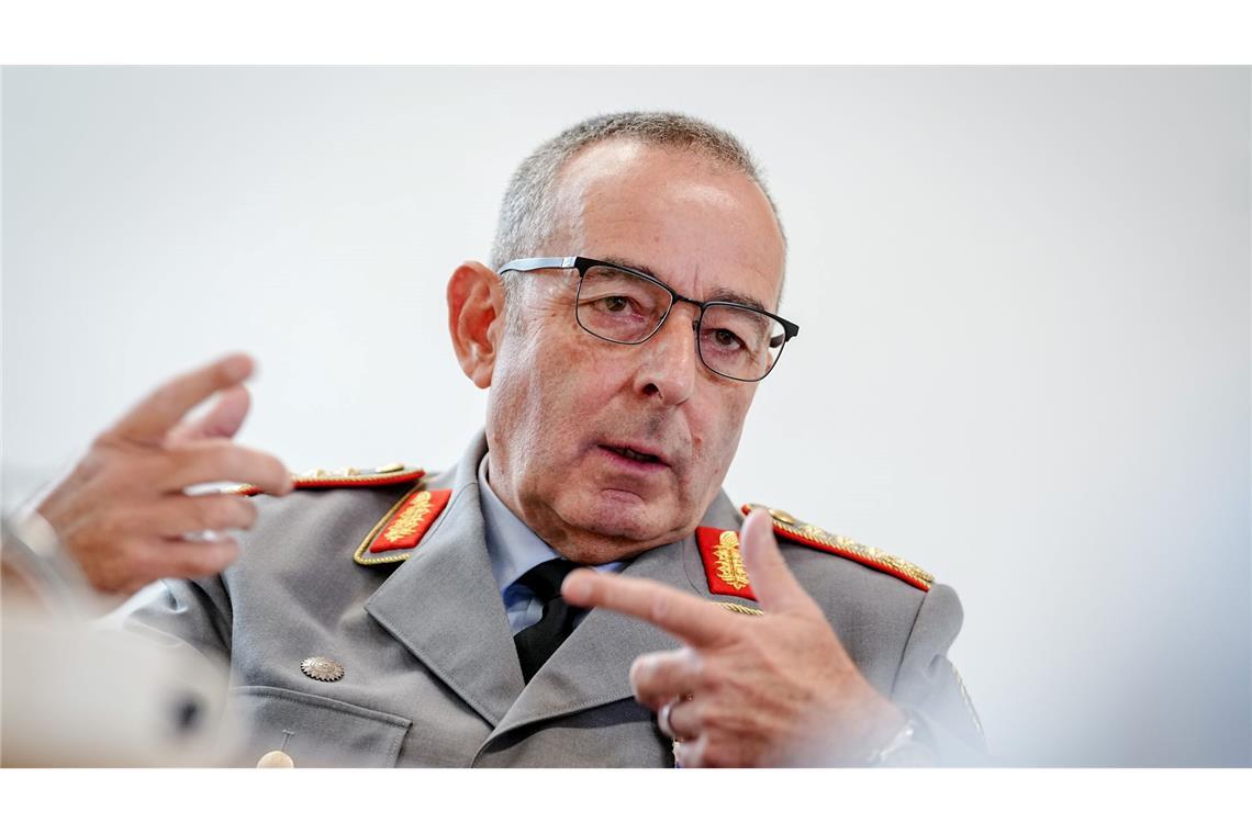 Generalinspekteur: Müssen "Drohnen gegen Drohnen einsetzen" Generalinspekteur Carsten Breuer