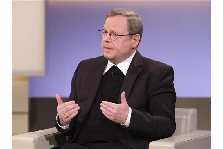 Georg Bätzing in der Talk-Show „Anne Will“ zum Thema: „Missbrauch, Lügen, Vertuschung - ist diese Kirche noch zu retten?“. Foto: Wolfgang Borrs/ARD/NDR Presse und Information/dpa