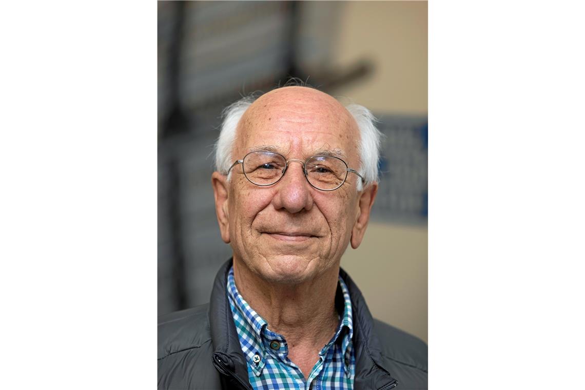 „Ich brauche Papier in der Hand“ Georg Pencik