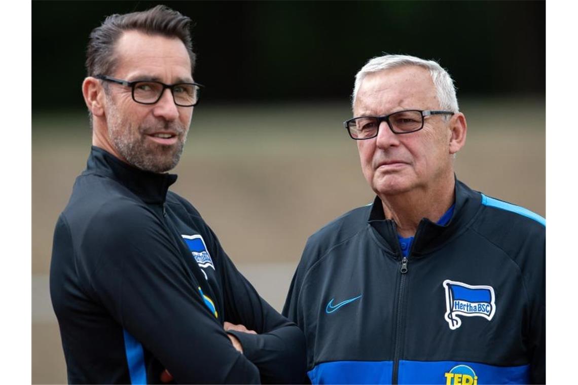 Geraten bei Hertha immer mehr unter Druck: Manager Michael Preetz (l) und Präsident Werner Gegenbauer. Foto: Soeren Stache/dpa