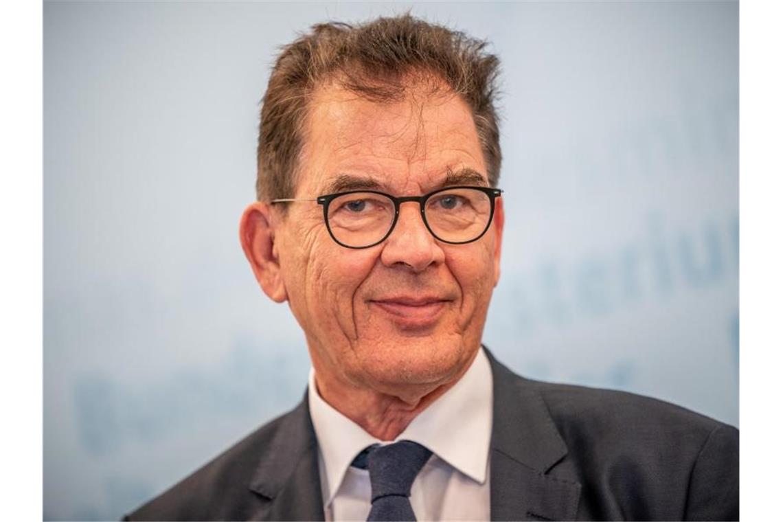 Gerd Müller (CSU), Bundesminister für wirtschaftliche Zusammenarbeit und Entwicklung. Foto: Michael Kappeler/dpa