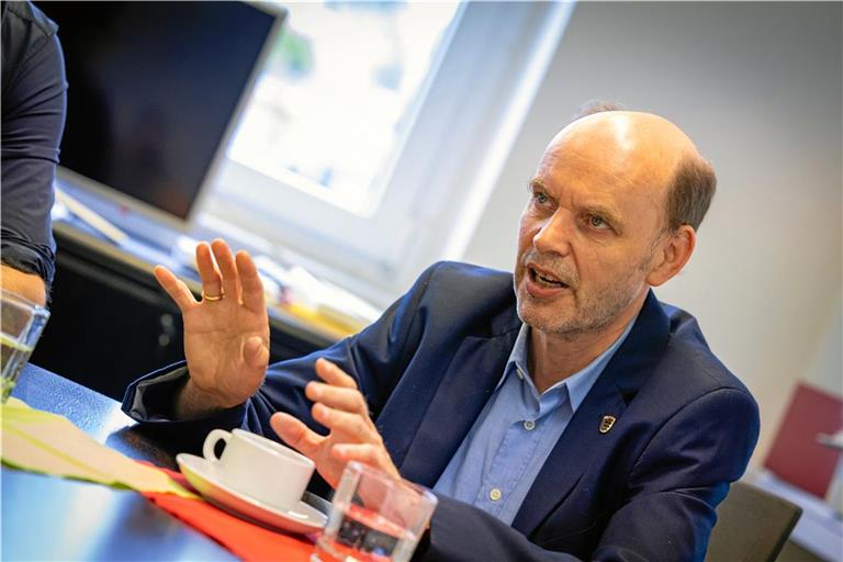 Gernot Gruber kritisiert den Zeitplan des SPD-Landesvorstands. Archivbild: Alexander Becher
