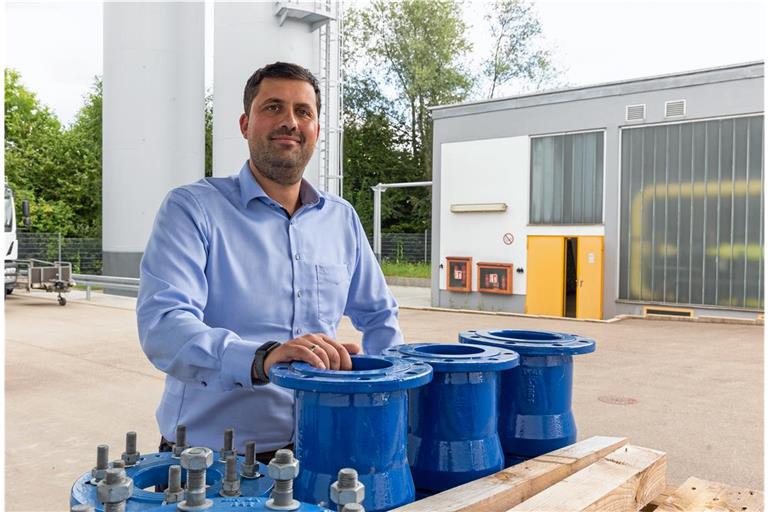 Geschäftsführer Thomas Steffen ist froh, dass die Stadtwerke Backnang ihren Gaskunden ab Januar wieder günstigere Konditionen anbieten können. Archivfoto: Alexander Becher