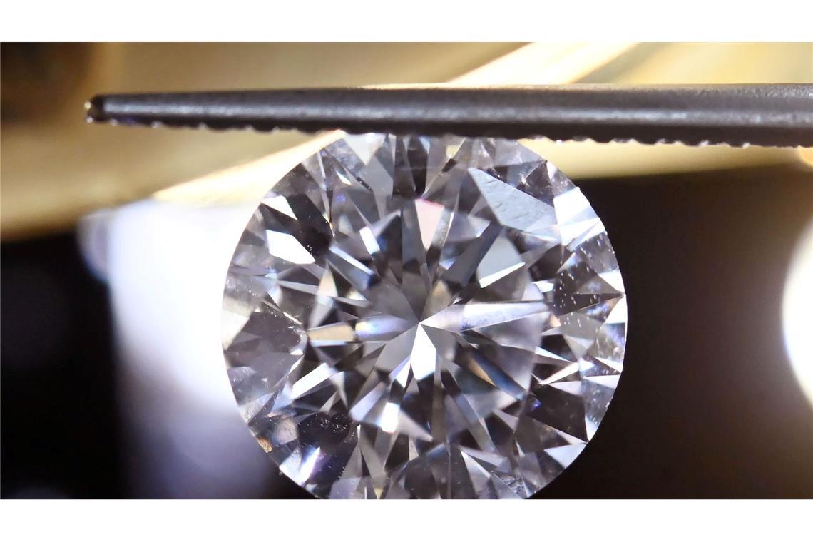 Geschliffen funkeln Diamanten. (Archivbild)