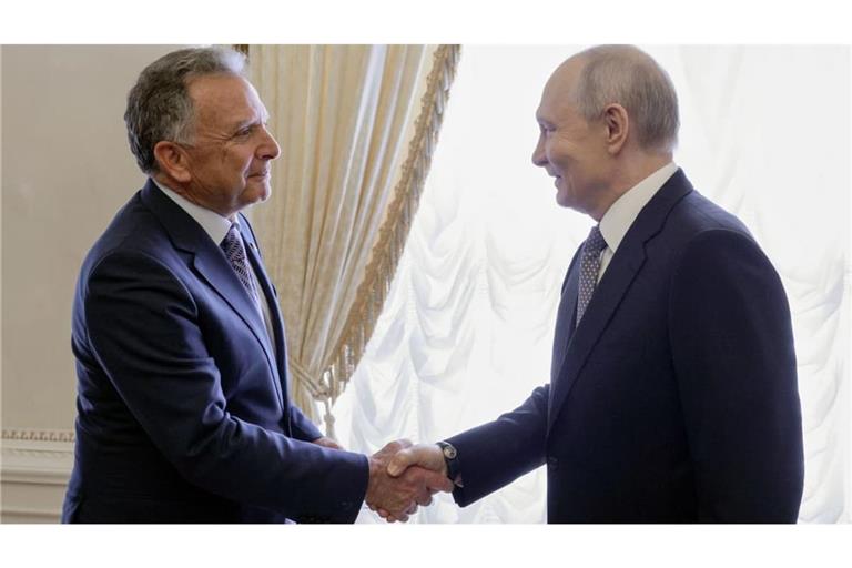 Gespräch in Moskau: der US-Unterhändler Steve Witkoff (l.) mit Russlands Präsident Wladimir Putin in Moskau