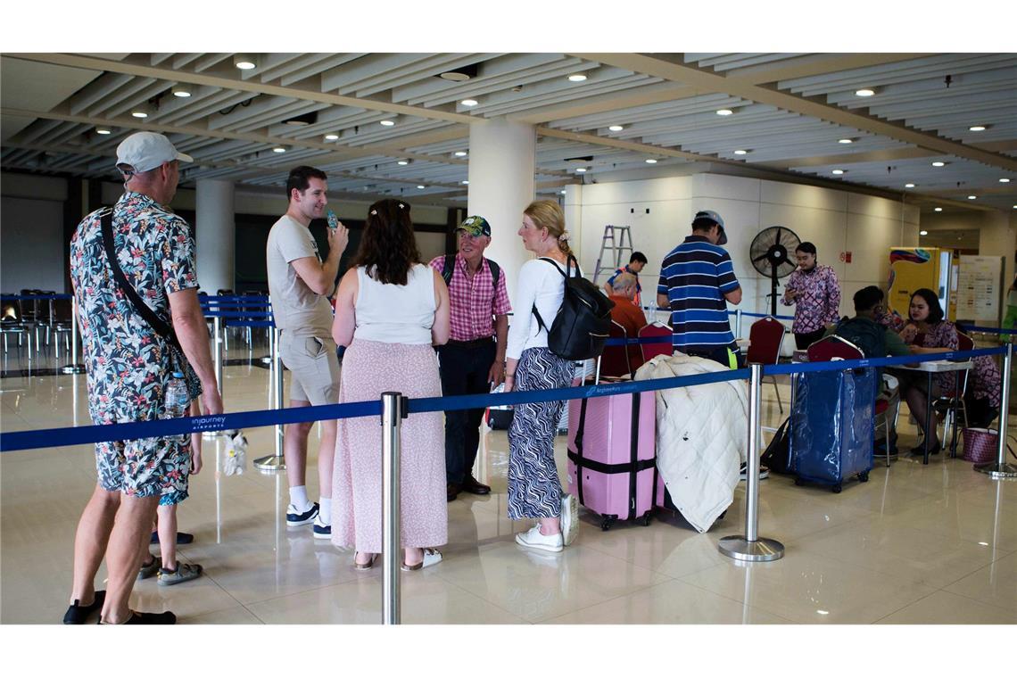 Gestrandet auf Bali: Vielerorts können Menschen nicht weiterreisen, da Flüge in den Nahen Osten gestrichen wurden.