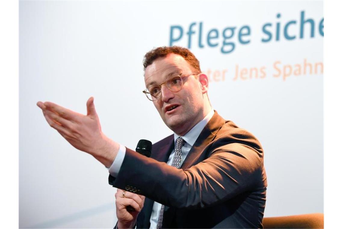 Spahn will langfristig Pflegebedürftige finanziell entlasten