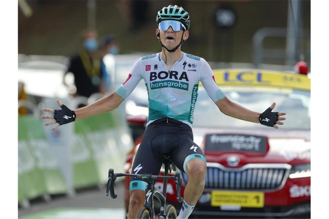 Endlich am Ziel: Kämna gewinnt 16. Tour-Etappe Gewann als Solist die 16. Etappe der 107. Tour de France: Lennard Kämna. Foto: Pool/BELGA/dpa