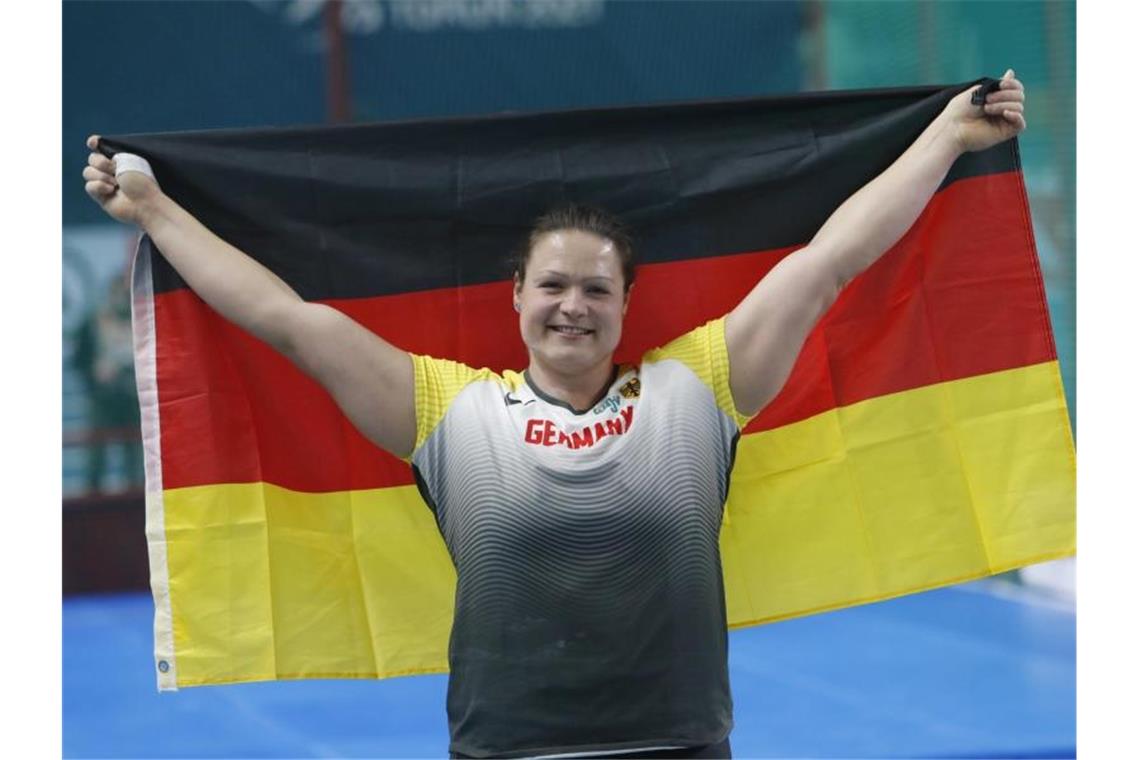 Gewann Bronze in Torun im Kugelstoßen: Christina Schwanitz. Foto: Darko Vojinovic/AP/dpa