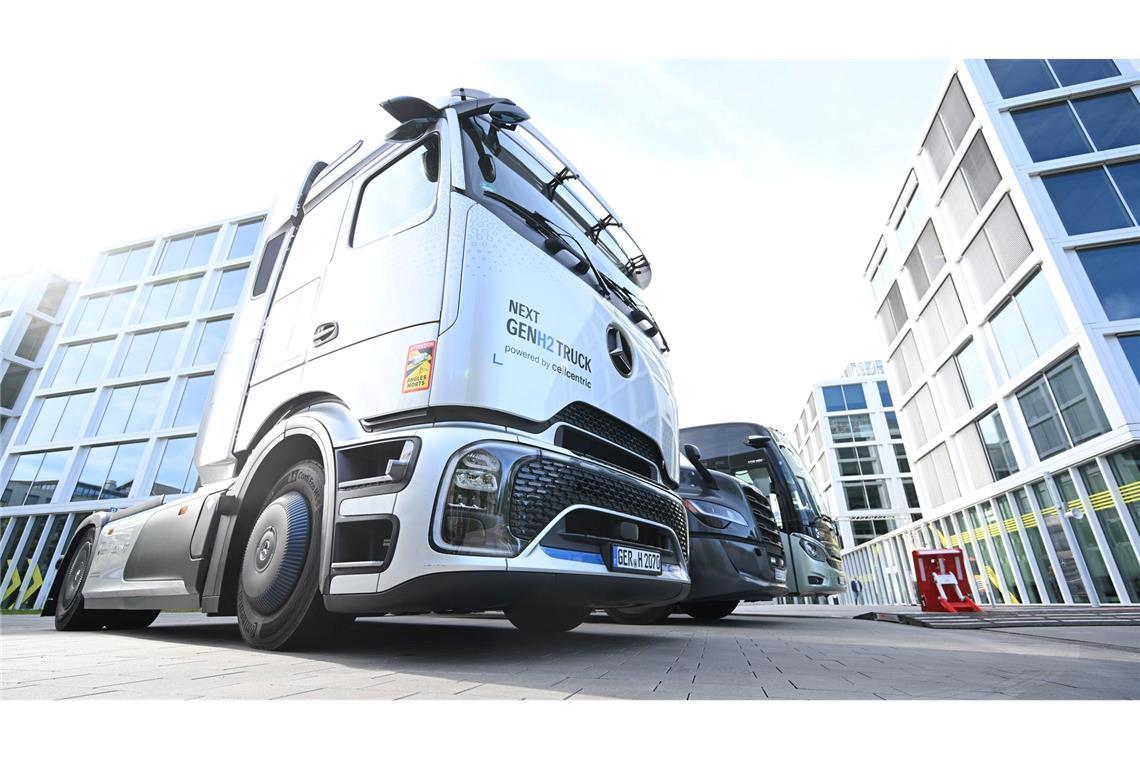 Gewinneinbruch bei Daimler Truck im ersten Quartal.