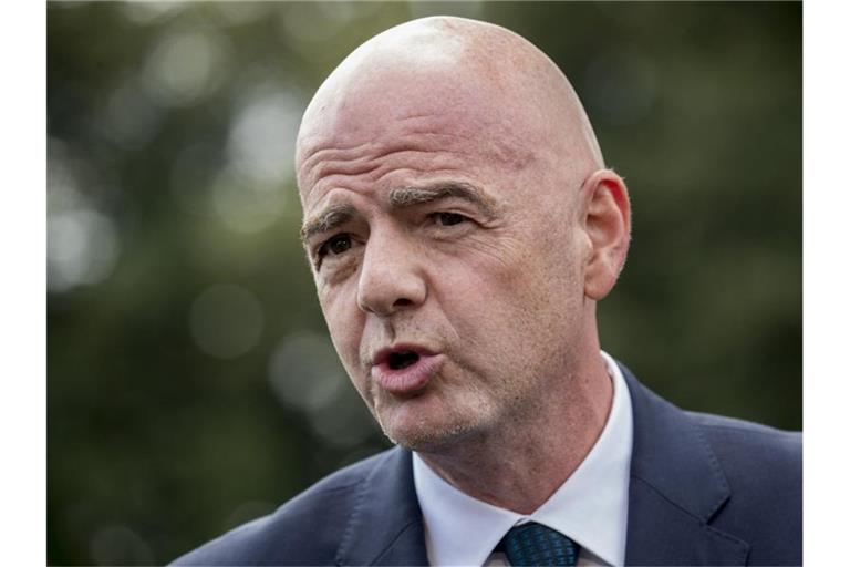 Gianni Infantino hatte bereits im September gesagt, dass es unwahrscheinlich sei, dass die Club-WM im Dezember stattfinden könne. Foto: Andrew Harnik/AP/dpa