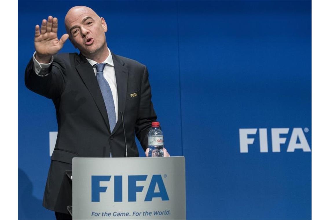 Infantinos Wiederwahl: Reformer oder Zerstörer des Fußballs?