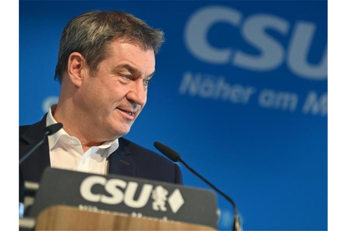 Söder: Entscheidung zur K-Frage obliegt alleine der CDU Gibt die Entscheidung im festgefahrenen Machtkampf der Union ab an die Schwesterpartei: CSU-Chef Markus Söder. Foto: Peter Kneffel/dpa-Pool/dpa