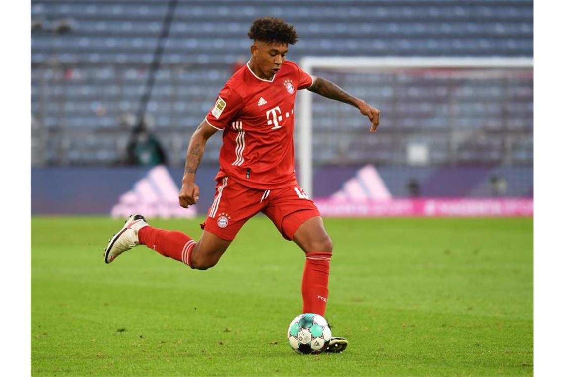 FC Bayern mit Debütanten Richards und Roca Gibt sein Königsklassen-Debüt beim FC Bayern: Chris Richards. Foto: Sven Hoppe/dpa